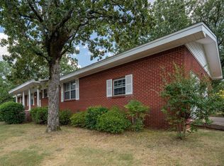 2500 North Dr, N Little Rock, AR 72118