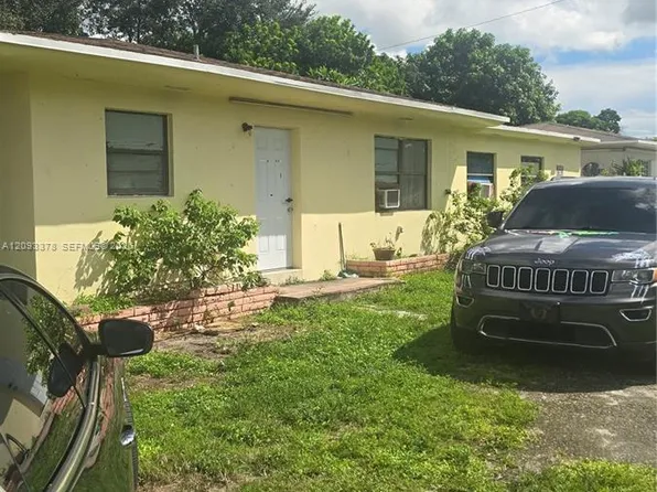 11351 NW 11th Ave, Miami, FL 33168