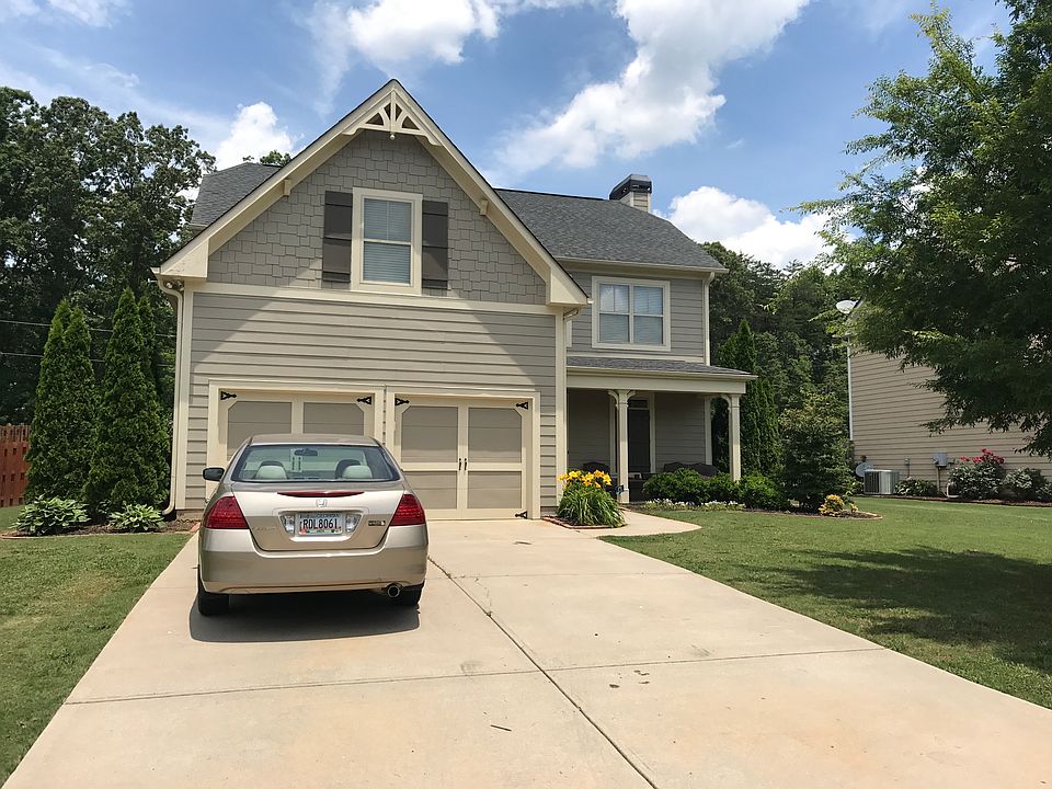 1st image of 180 McGregor Ln