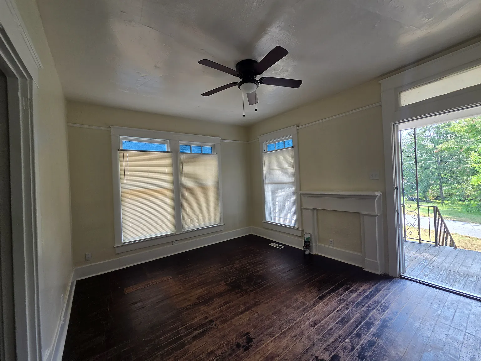 2222 Cumberland St — Photo 2