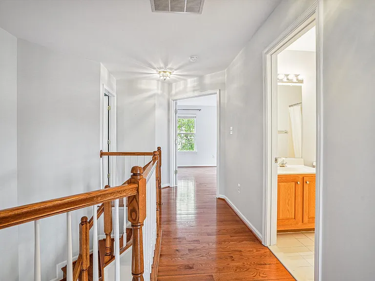 9305 Sumner Lake Blvd — Photo 16