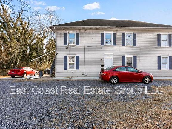 2nd image of 157 N Conococheague St #C