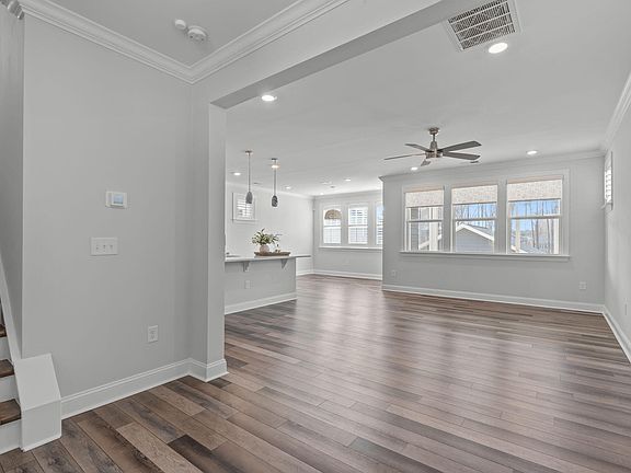 5th image of 1170 Herb Garden Way