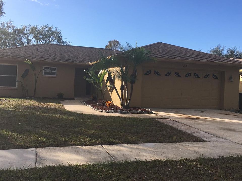 1st image of 2674 Surrey Dr