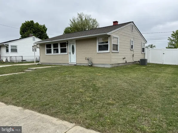1622 Tieman Dr, Glen Burnie, MD 21061