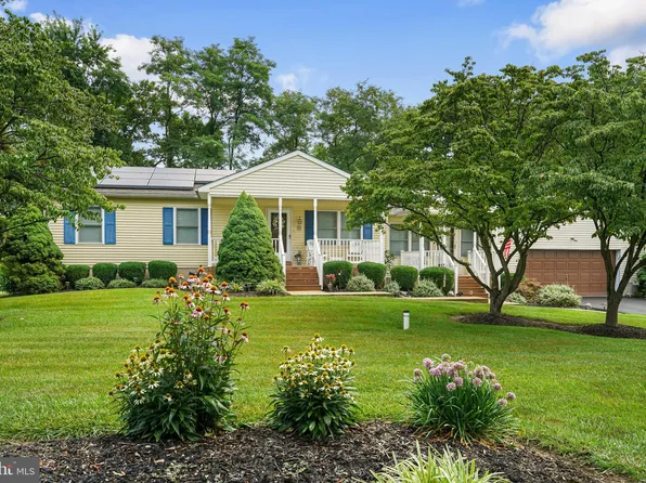 17 Weed Ln, Elkton, MD 21921