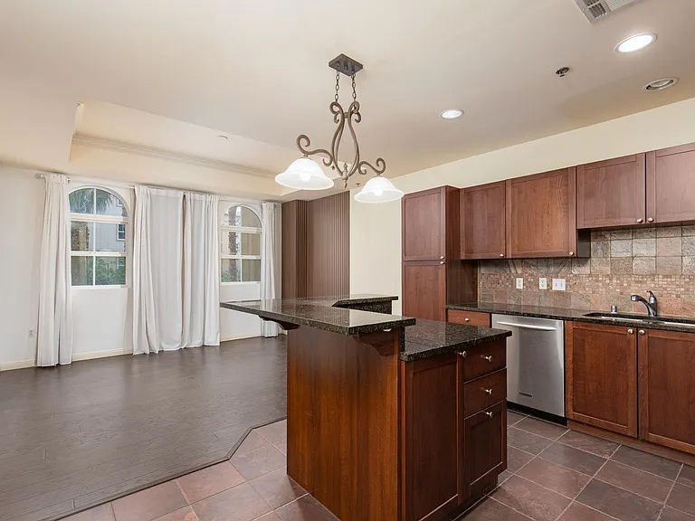 2405 W Serene Ave #522 — Photo 3