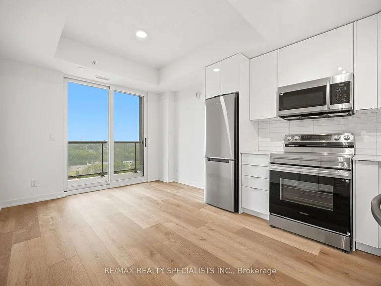 33 Erie Ave #1407 — Photo 7