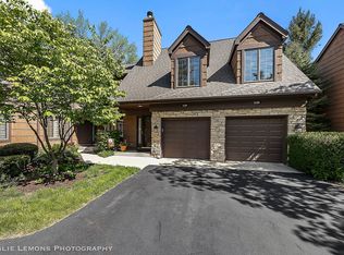 1129 Ponderosa Ct, Darien, IL