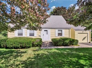 476 Orchard St, Rocky Hill, CT 06067