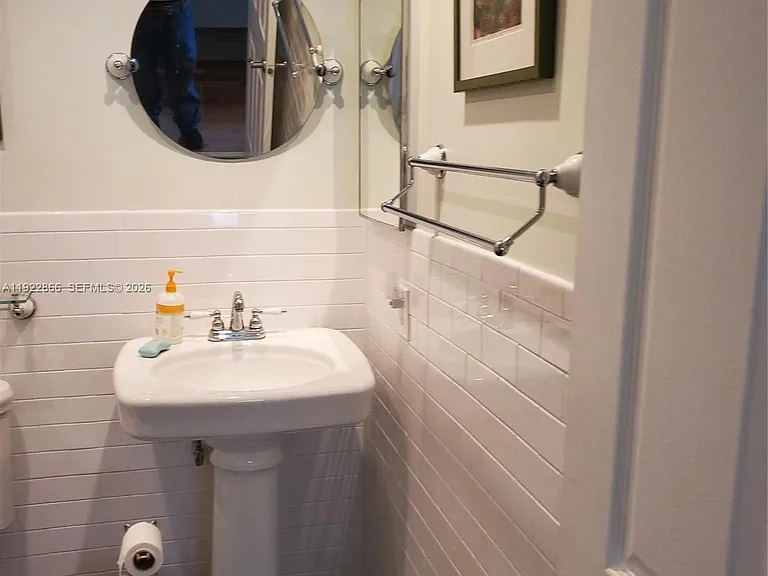 9978 N Belfort Cir #206 — Photo 26