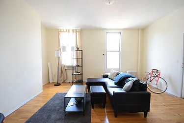 Rented by Rolling Stone Realty LLC
