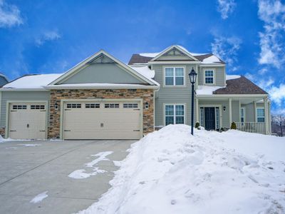 W276N587 Arrowhead Trl, Waukesha, WI, 53188