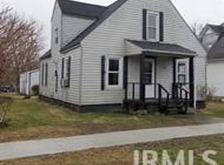 308 Oak St, Mitchell, IN 47446