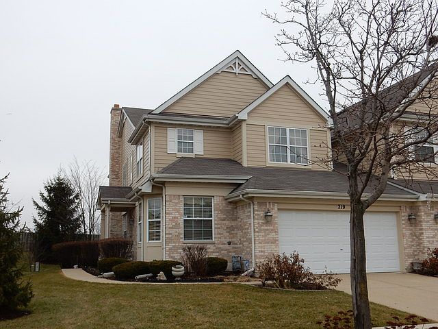 1st image of 219 Wimbledon Pl