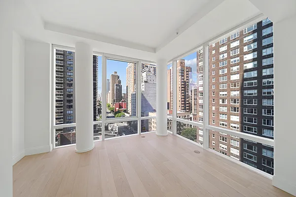 Rented by Oxford Property Group | media 33