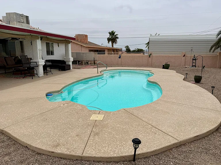 2199 Wallapai Dr — Photo 23