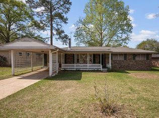 605 Lagrand Dr, Dothan, AL 36301