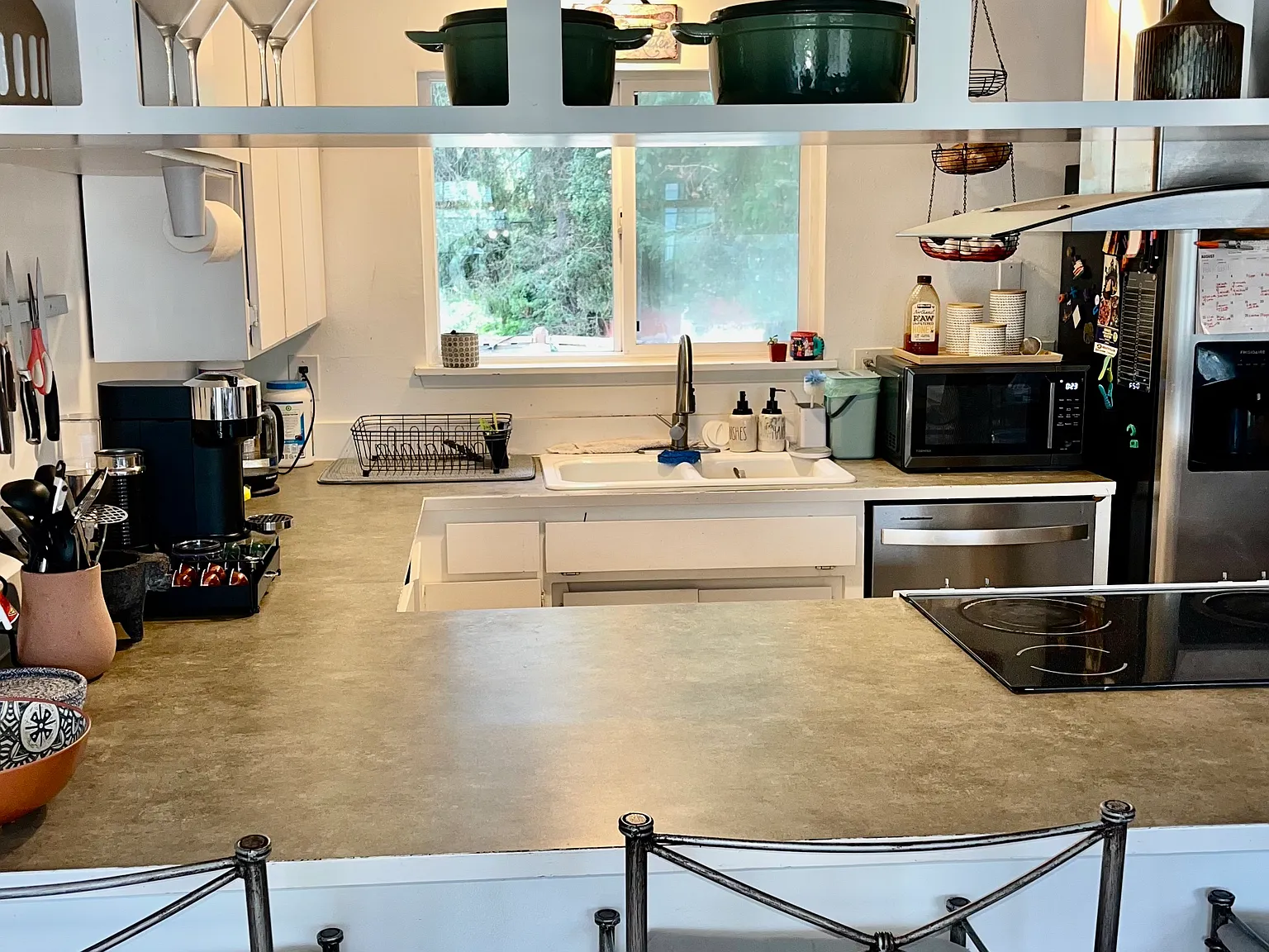 5 bed, 2020 sqft, $1,100 — Photo 3