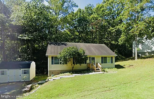 8433 Sailboat Ln Photo 1