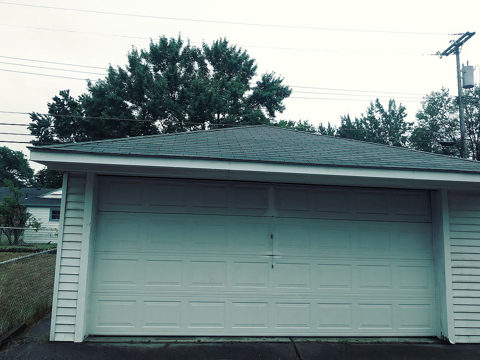 1st image of 24695 McDonald St