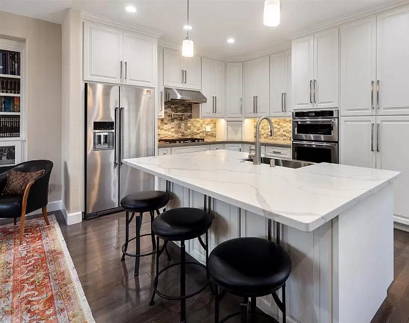 4 bed, 2351 sqft, $3,600 — Photo 1