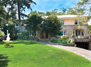 95 Rockledge Rd, Yonkers, NY 10708