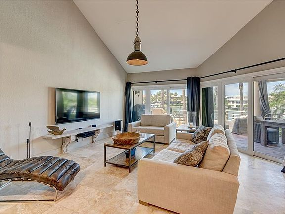 5th image of 734 Pinellas Bayway S #734