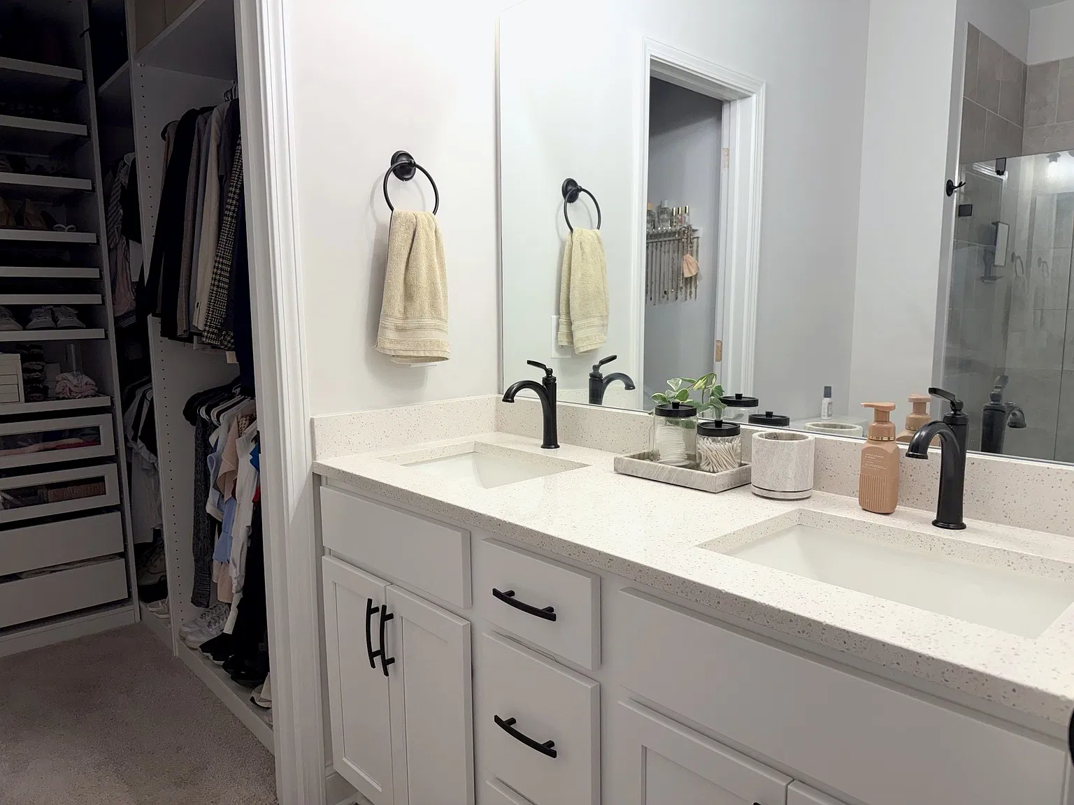 3 bed, 2.5 bath, 1650 sqft, $2,700 — Photo 3