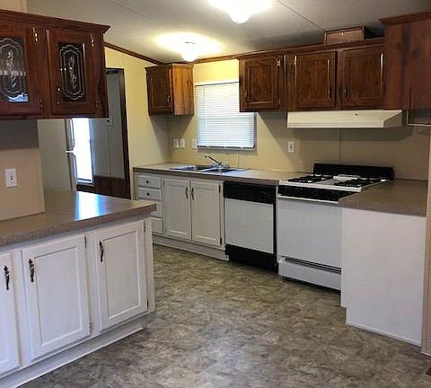 3rd image of 8401 Pan American Fwy NE Unit 99