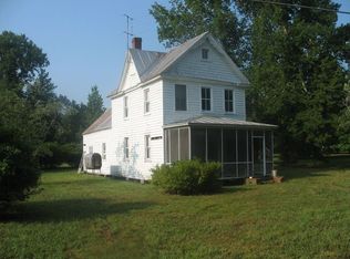 8790 Ditchley Dr, Gloucester, VA 23061