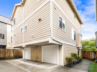 12032A 28th Ave NE, Seattle, WA 98125