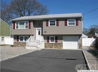 2115 Kenneth Rd, Point Pleasant Beach, NJ 08742