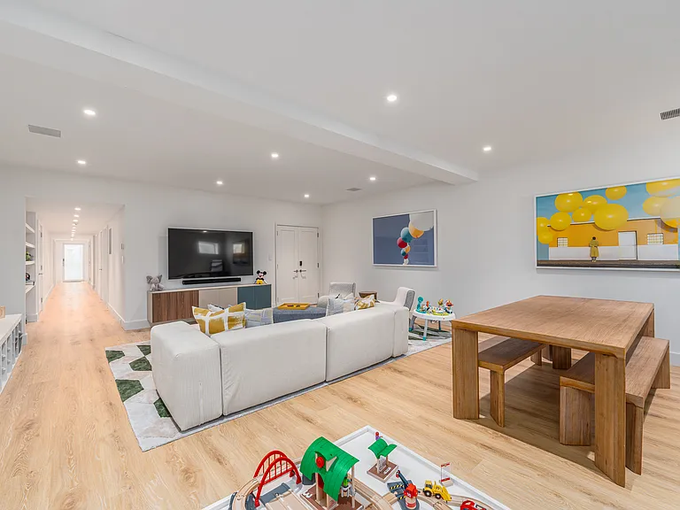 610 Wildberry Ln — Photo 38
