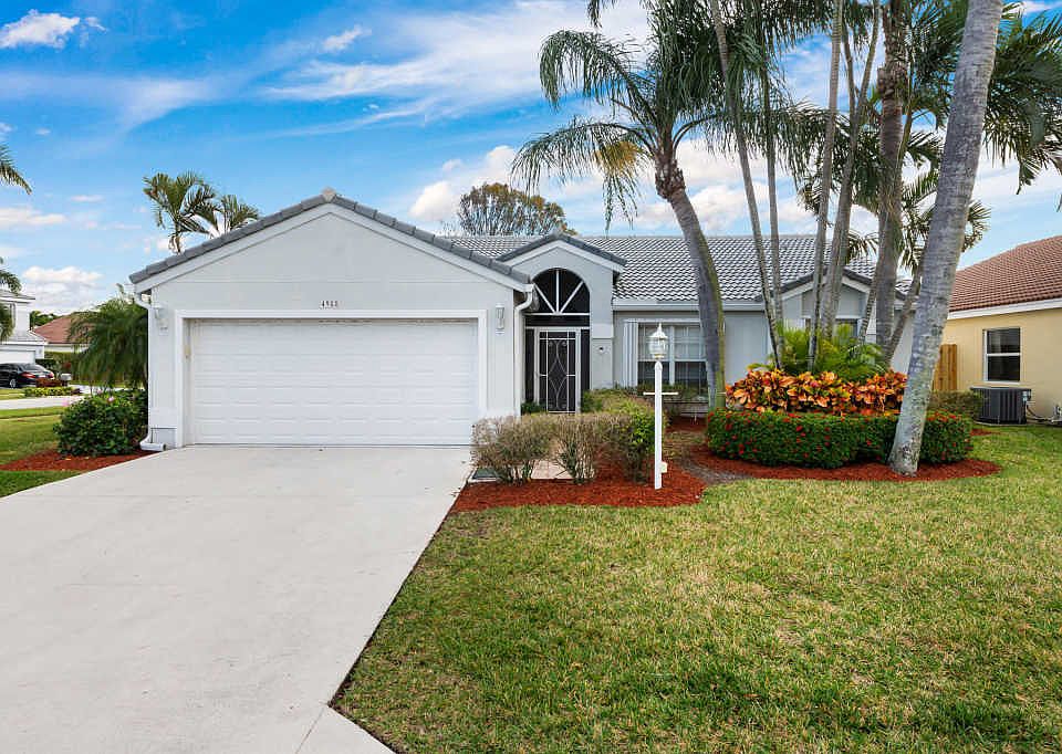 1st image of 4988 Broadstone Cir
