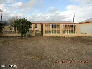 3rd image of 19647 W Encanto Blvd
