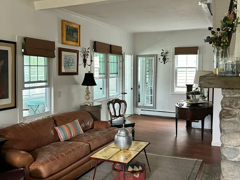 11 Uncas Rd — Photo 12