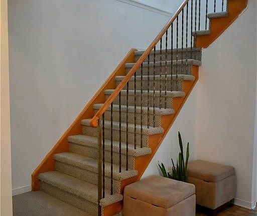 4th image of 103 Garden Dr