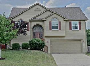14912 S Summit St, Olathe, KS 66062