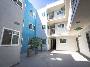 1371 S. Beverly Glen Blvd., Los Angeles, CA 90024