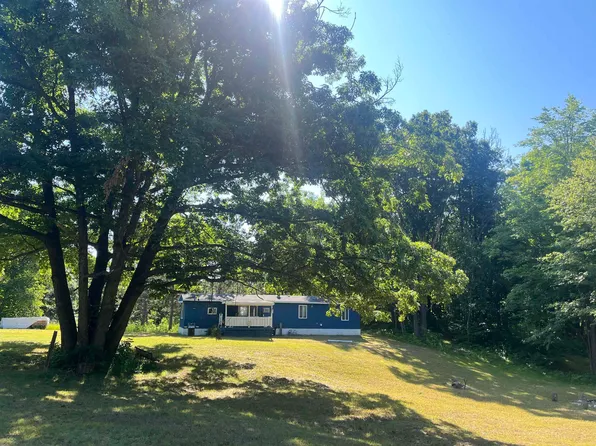 9500 E Long Lake Rd, Harrison, MI 48625