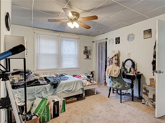 5th image of 1555 Culver Rd