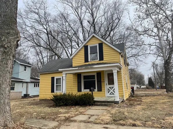 610 North St, Henry, IL 61537