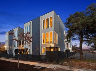 9456 20th Ave SW, Seattle, WA 98106