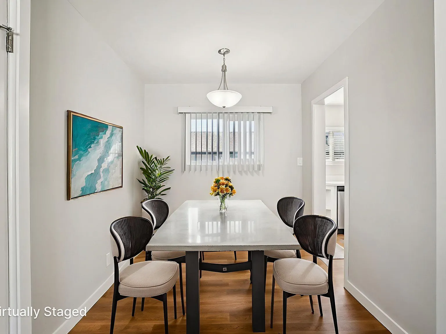 Ladera Townhouse — Photo 3