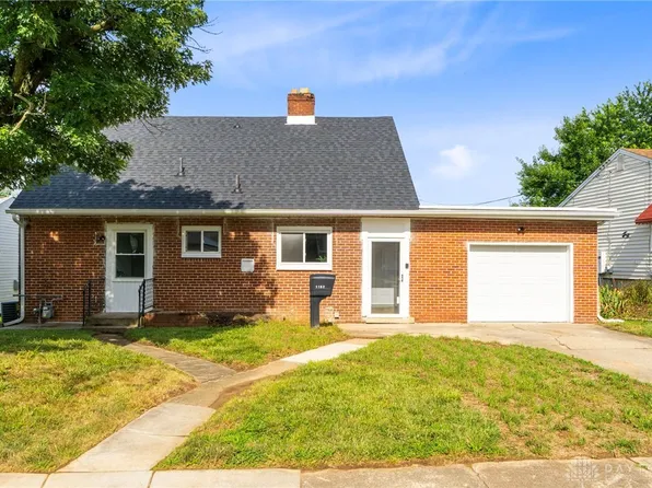1157 Oakhill Ave, Fairborn, OH 45324