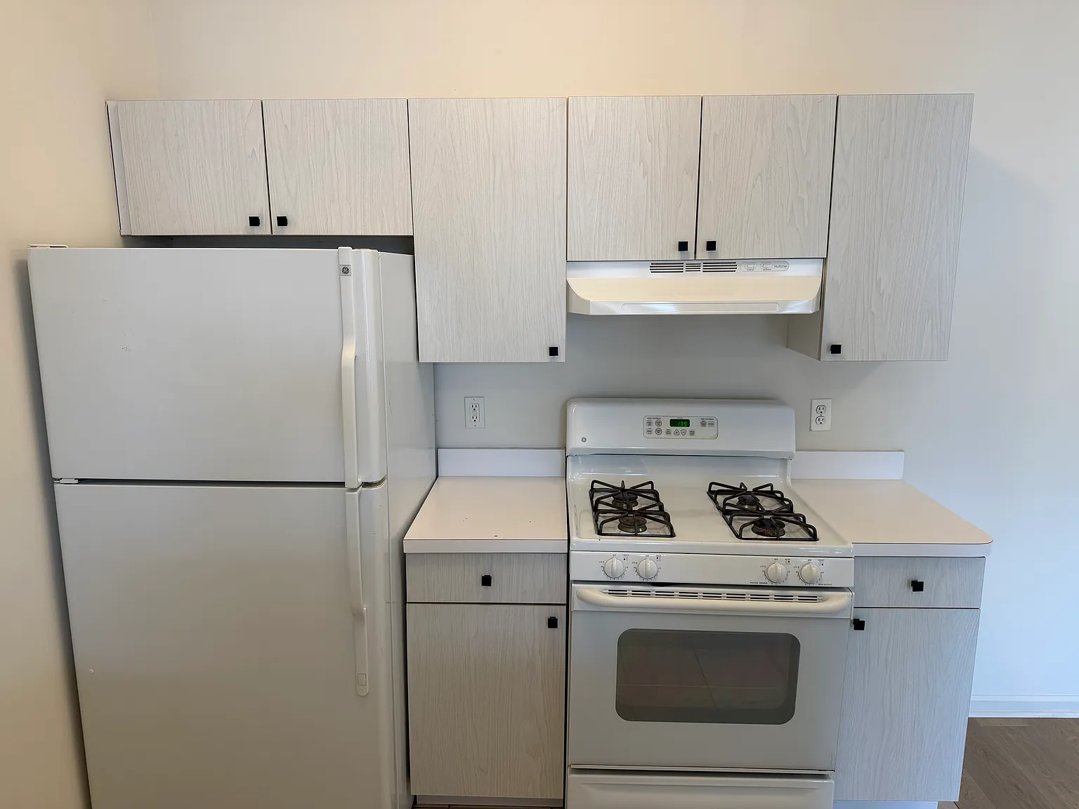 2 bed, $2,995 — Photo 3