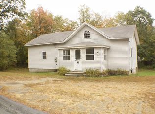 76 Broadway, Lake Pleasant, MA 01347