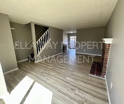 9118 E Funston St #1-103 — Photo 4
