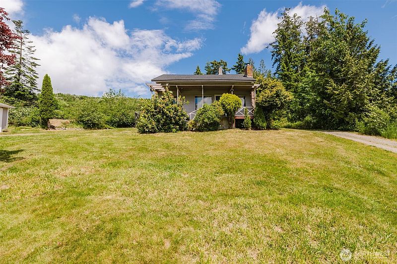 3rd image of 3190 Bartolatz Road W